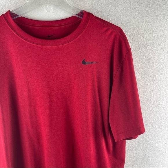 Men’s Nike Dri Fit Red Workout T Shirt Size XL! - Picture 5 of 7